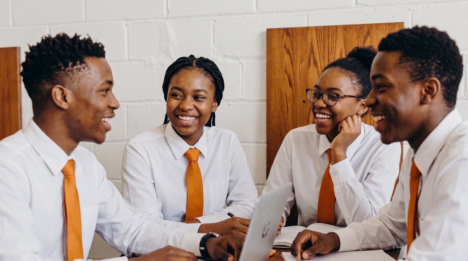 Promotion d'apprenants Excellentia réunie